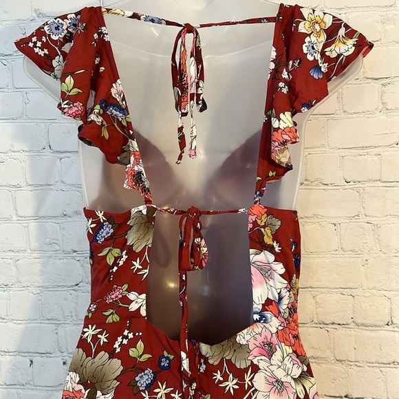 Lulus beautiful flowered maxi dress - Picture 7 of 10